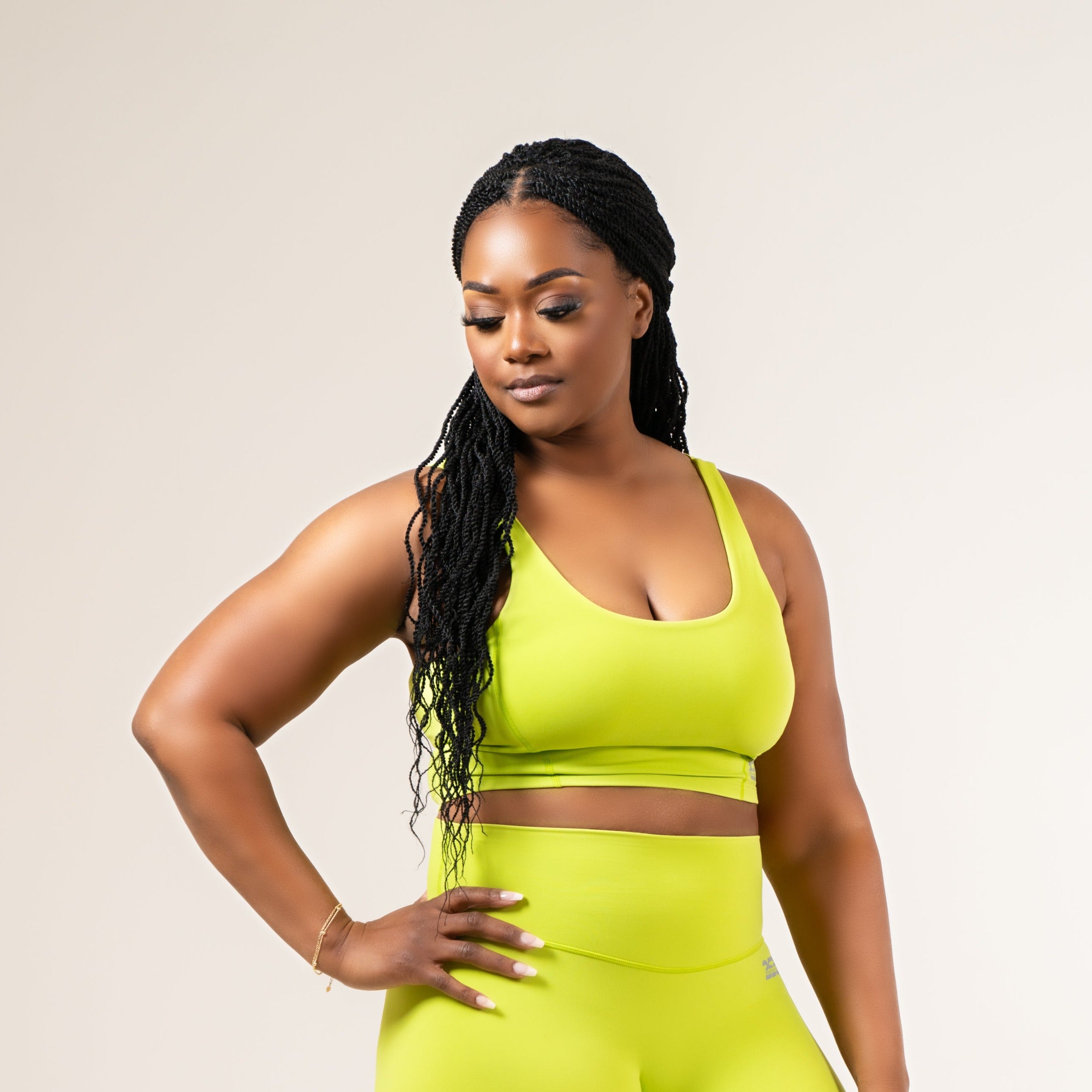 Performance Weightless Bra - 3Five2 The Label
